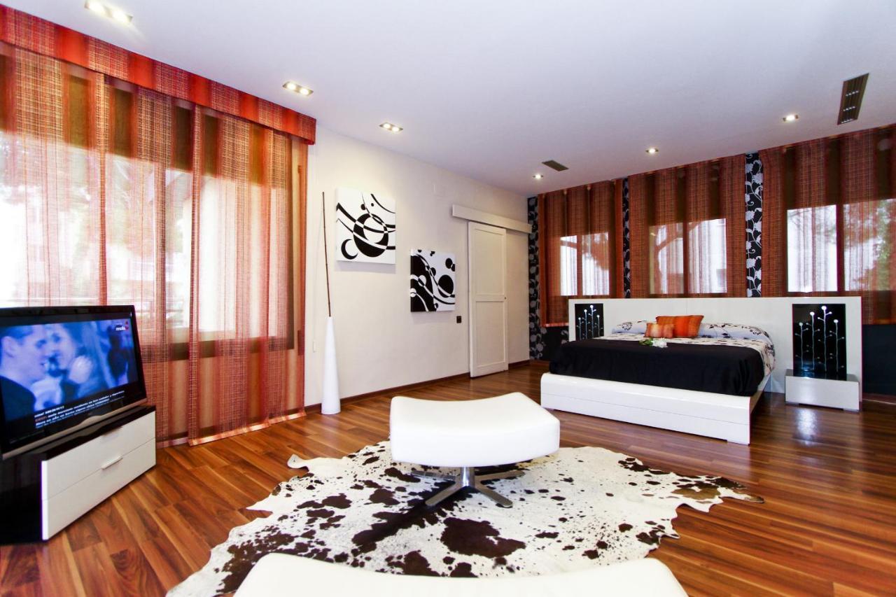 Villa Planet Salou Luaran gambar
